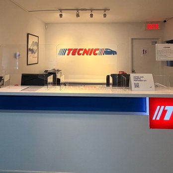 École de conduite Tecnic Ahuntsic - Montréal - Driving Schools Near Me - Montreal, Quebec École de conduite Tecnic Ahuntsic - Montréal - Driving Schools Near Me - Montreal, Quebec
