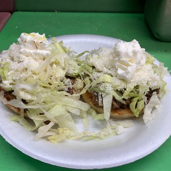 La Niña - Sopes de asada - Mexican Near Me - Los Angeles, California La Niña - Sopes de asada - Mexican Near Me - Los Angeles, California