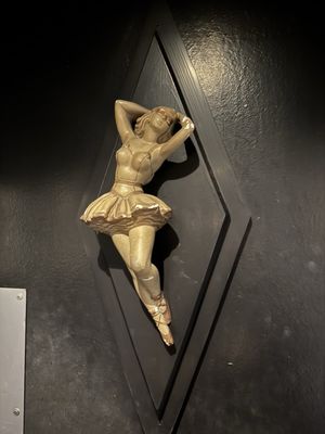 Vitello's Restaurant by null