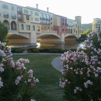 Lake Las Vegas Resorts - Lakes Near Me - Henderson, Nevada
