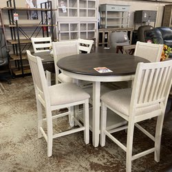 Don's Furniture Warehouse