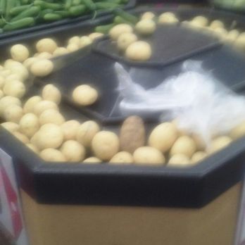 Superior Grocers - Unstocked potatatoes shortly after 7am opening of Superior store in Huntington Park. Very lame produce manager at this location. - Grocery Near Me - Huntington Park, California Superior Grocers - Unstocked potatatoes shortly after 7am opening of Superior store in Huntington Park. Very lame produce manager at this location. - Grocery Near Me - Huntington Park, California