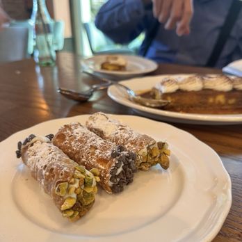 Ospi Costa Mesa - Cannoli  Instagram: @hungrytamale - Pizza Near Me - Costa Mesa, California