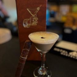 C&C Lounge