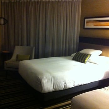 Hyatt Regency Indianapolis - Hotel Room - Hotels Near Me - Indianapolis, Indiana Hyatt Regency Indianapolis - Hotel Room - Hotels Near Me - Indianapolis, Indiana