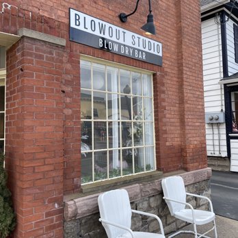 Blowout Studio Blow Dry Bar - Outside - Blow Dry/Out Services Near Me - Pittsford, New York Blowout Studio Blow Dry Bar - Outside - Blow Dry/Out Services Near Me - Pittsford, New York
