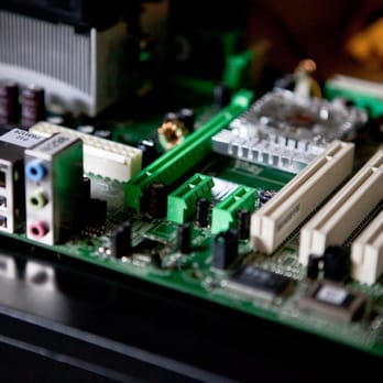 The Web Zone 11 Reviews Mobile Phone Repair Eugene Or Phone Number Yelp