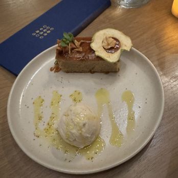 Twelvemonth - Olive oil cake - Vegan Near Me - Burlingame, California Twelvemonth - Olive oil cake - Vegan Near Me - Burlingame, California