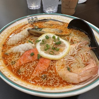 HK Cafe - Seafood laksa - Cantonese Near Me - Honolulu, Hawaii HK Cafe - Seafood laksa - Cantonese Near Me - Honolulu, Hawaii