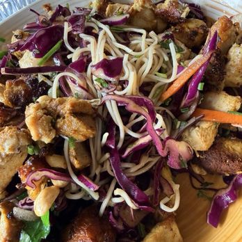 Café Panis - Thai salad - Brasseries Near Me - Paris, 75 Café Panis - Thai salad - Brasseries Near Me - Paris, 75