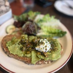 Rhett - Avocado Toast