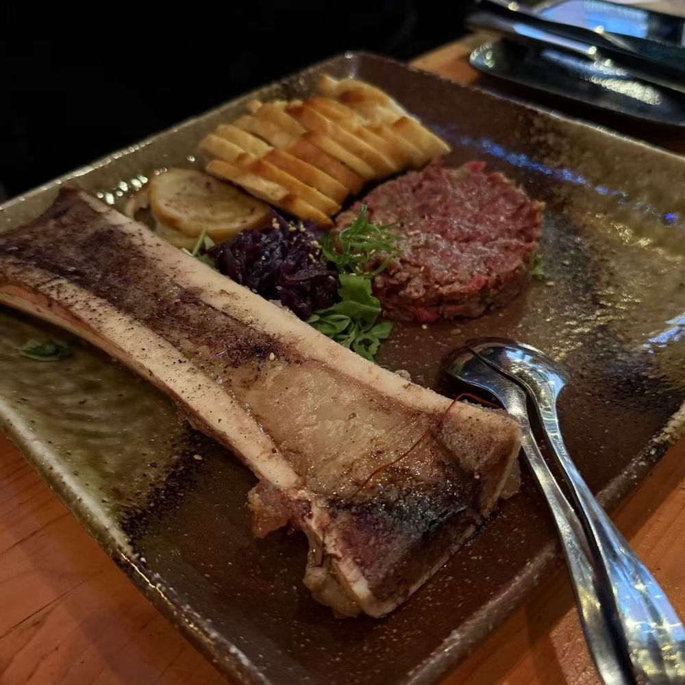 Block Kitchen + Bar - Bison tartare and bone marrow - Sandwiches Near Me - Banff, Alberta