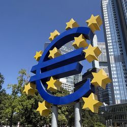 Euro-Skulptur