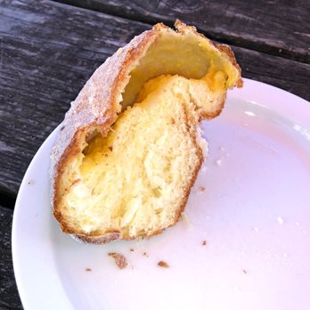 Brown Bear Baking - Passion fruit brioche - Coffee & Tea Near Me - Eastsound, Washington