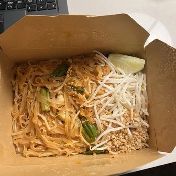 Sabye - Pad Thai - Thai Near Me - Sherwood, Oregon