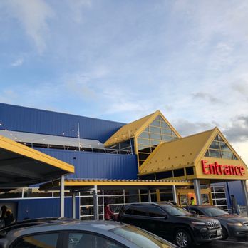 IKEA - Entrance-busy - Furniture Stores Near Me - Nottingham, Maryland