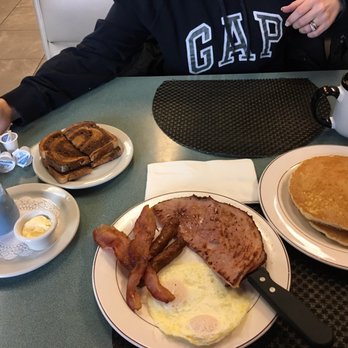 Jamms Restaurant - Breakfast & Brunch Near Me - Las Vegas, Nevada