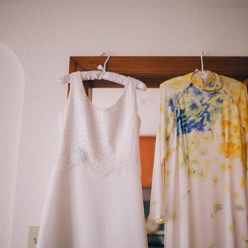 Tuyet Minh Tailor - Sewing & Alterations Near Me - Los Altos, California Tuyet Minh Tailor - Sewing & Alterations Near Me - Los Altos, California