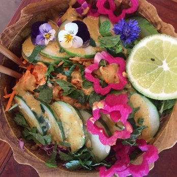 Aa Roots Maui - Vegan Near Me - Lahaina, Hawaii