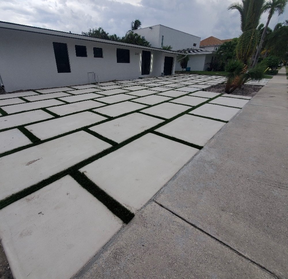 Slide of Elite Alliance Group