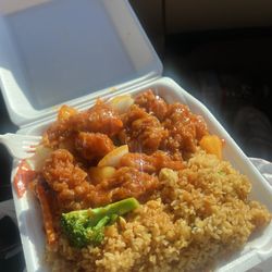 Wah Shing Chinese Food - Sweet & Sour Chicken - so good!
