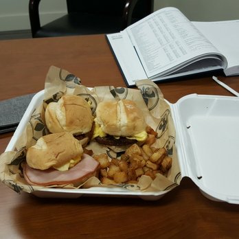 Holiday Inn Covington - Breakfast trio to go. - Venues & Event Spaces Near Me - Covington, Louisiana