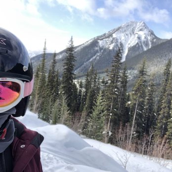 White N Wild Snowmobile Tours - Tours Near Me - Golden, British Columbia White N Wild Snowmobile Tours - Tours Near Me - Golden, British Columbia