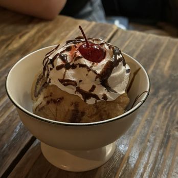Saranrom Thai - Fried ice cream - Thai Near Me - Elmhurst, New York