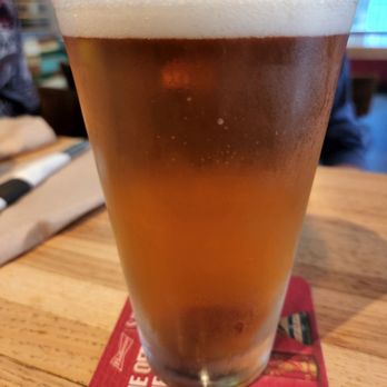 Del's Hideout - .394 San Diego Pale Ale - Barbeque Near Me - San Diego, California