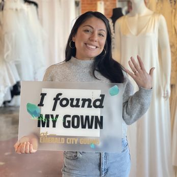 Emerald City Gowns - Bridal Near Me - Berkeley, California