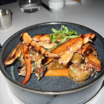 Catch - Sushi Bars Near Me - West Hollywood, California