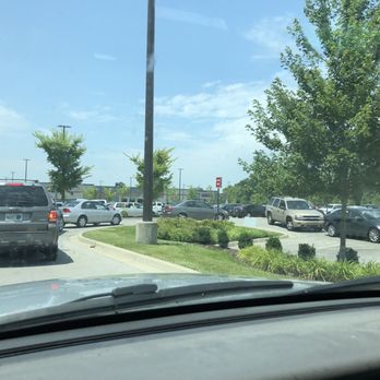 Chick-fil-A - Drive thru line started - Fast Food Near Me - Louisville, Kentucky