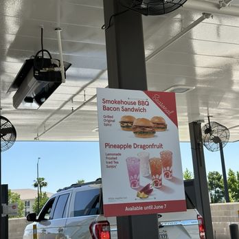 Chick-fil-A - Smokehouse BBQ Bacon sandwich - Fast Food Near Me - Redding, California Chick-fil-A - Smokehouse BBQ Bacon sandwich - Fast Food Near Me - Redding, California