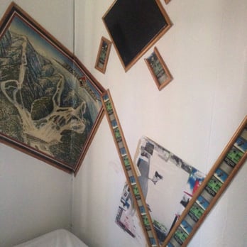 Shore Acres Lodge - Random stuff on the wall that makes no sense - Big Bear Lake, CA