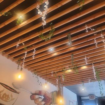 Grizzly Coffee - Cafes Near Me - Brooklyn, New York