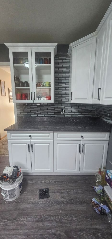 Slide of TOPLevel Handyman