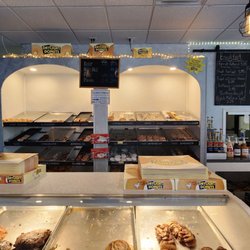 Daylight Donuts and Cafe