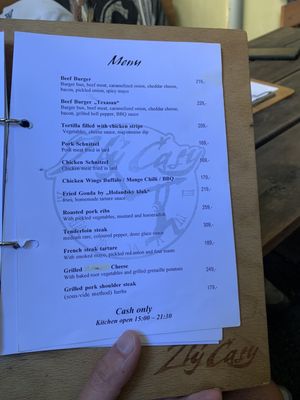Menu photo 1 Zlý časy Prague, PR
