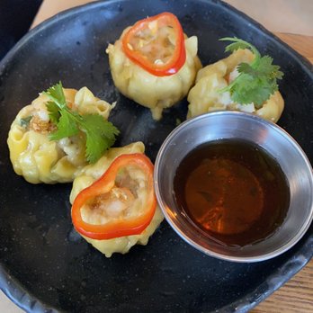 Glin Thai Bistro - Thai Near Me - Brooklyn, New York Glin Thai Bistro - Thai Near Me - Brooklyn, New York