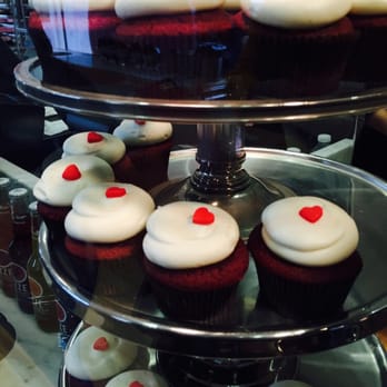 Georgetown Cupcake - Red velvet! Yuuum! - Cupcakes Near Me - Washington, DC, District of Columbia Georgetown Cupcake - Red velvet! Yuuum! - Cupcakes Near Me - Washington, DC, District of Columbia