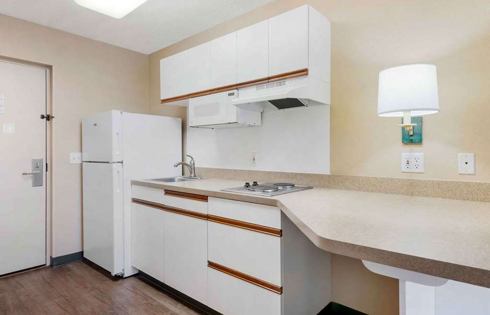 EXTENDED STAY AMERICA - ORLANDO - SOUTHPARK - EQUITY ROW - Updated