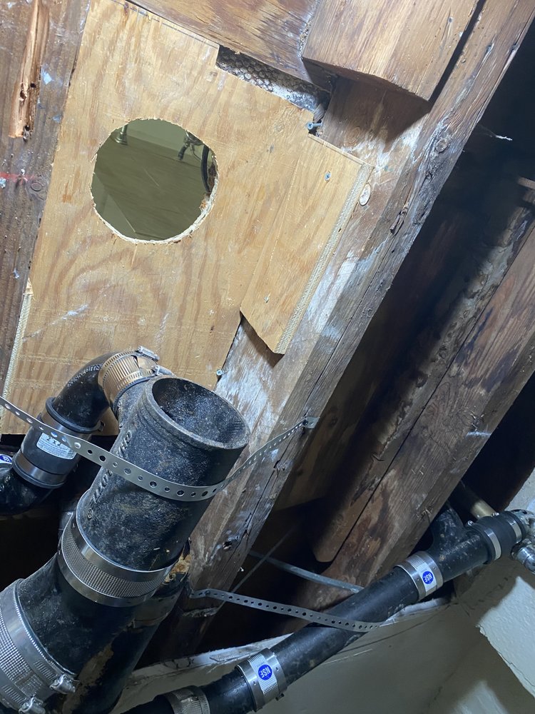 Slide of R & F Plumbing & Heating