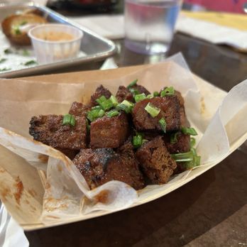 Station No. 3 - Signature Burnt Ends - American Near Me - Kirkwood, Missouri Station No. 3 - Signature Burnt Ends - American Near Me - Kirkwood, Missouri