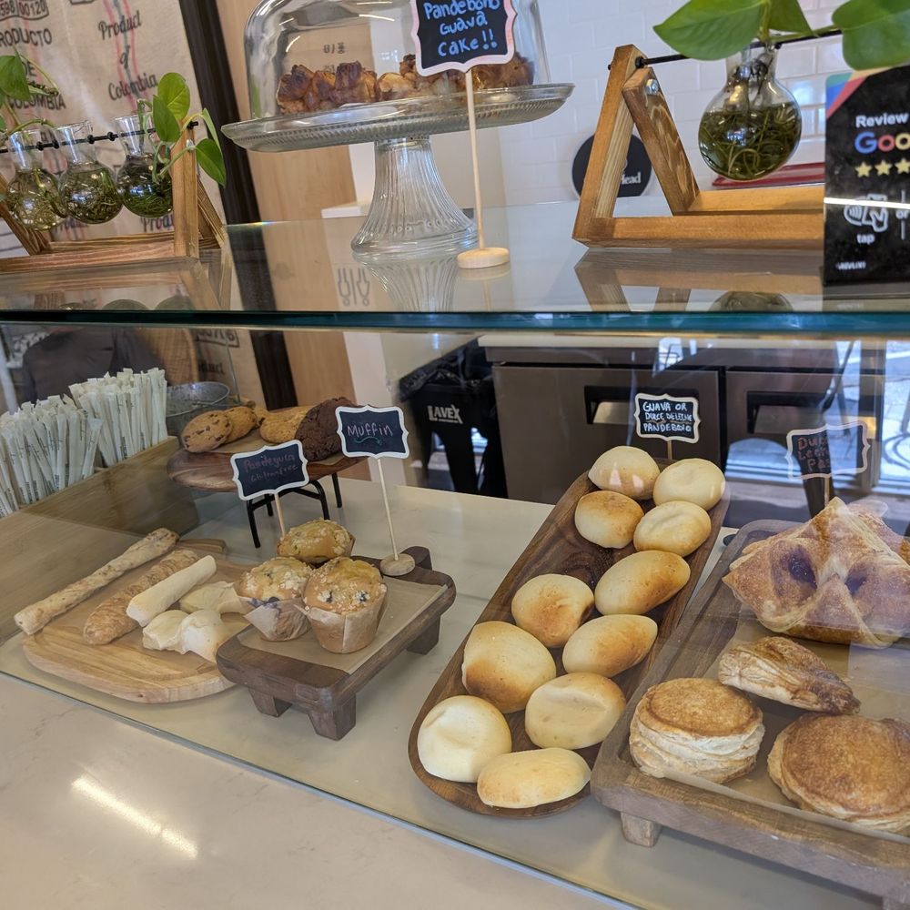 Cumbres Coffee Roasters - Baked section - Coffee Roasteries Near Me - Delray Beach, Florida