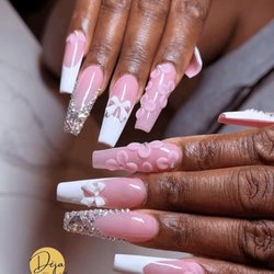 Deja Nail Lounge