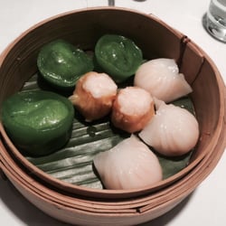 Goldfish - Dim sum prawn platter. The green is spinach prawn.
