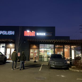 Habit Burger & Grill - Habit Burger Grill in Ballard - Burgers Near Me - Ballard, Washington Habit Burger & Grill - Habit Burger Grill in Ballard - Burgers Near Me - Ballard, Washington