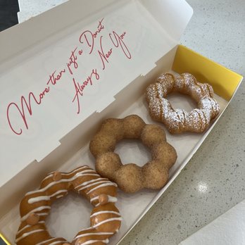 Mochinut - Pumpkin spice churro passion fruit funnel - Hot Dogs Near Me - Fresno, California Mochinut - Pumpkin spice churro passion fruit funnel - Hot Dogs Near Me - Fresno, California