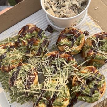 New Holland's Pinwheel Kitchen - Primo Pesto Pinwheels. Requested the addition of chicken, received it in a cup on the side. Weird. - Salad Near Me - Grand Haven, Michigan New Holland's Pinwheel Kitchen - Primo Pesto Pinwheels. Requested the addition of chicken, received it in a cup on the side. Weird. - Salad Near Me - Grand Haven, Michigan