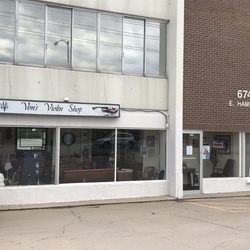 Von's Violin Shop